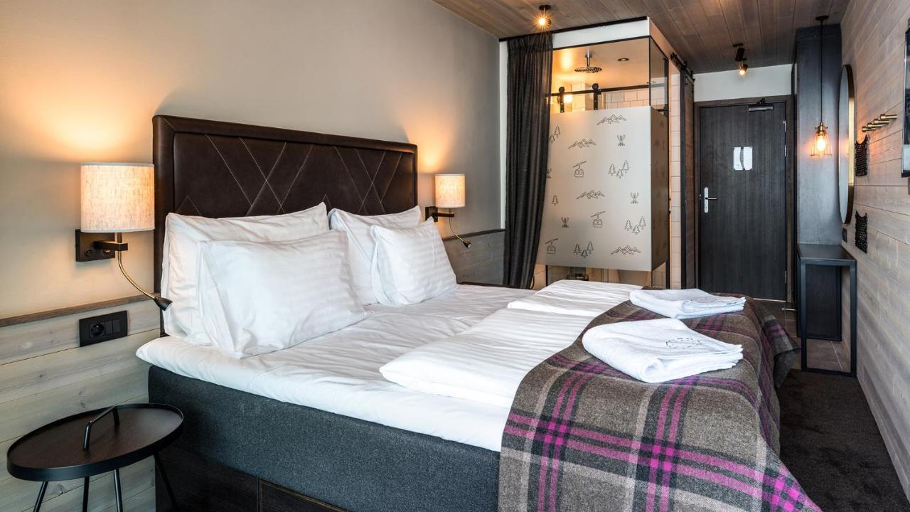 Langley 2100 Hotel 3*